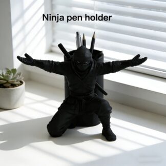 Creative Samurai Ninja Pen Holder Desktop Pencil Organizer Stand Office Ornamen Stationery Storage Rack Fashion School Decor